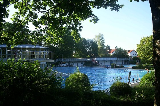 Ferien oder Urlaub in Gauting, Stockdorf, Buchendorf oder Unterbrunn im Starnberg, Hotels, Ferienwohnungen